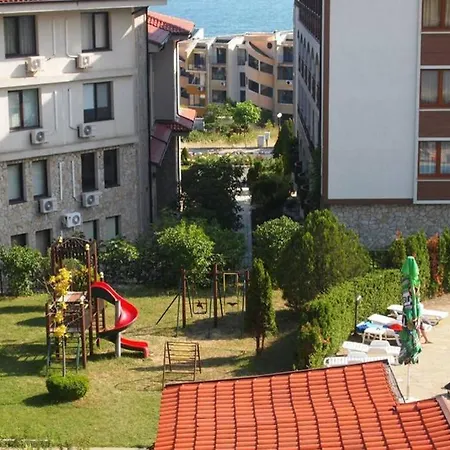 Cosy Flat 2 Bedroom Flat At